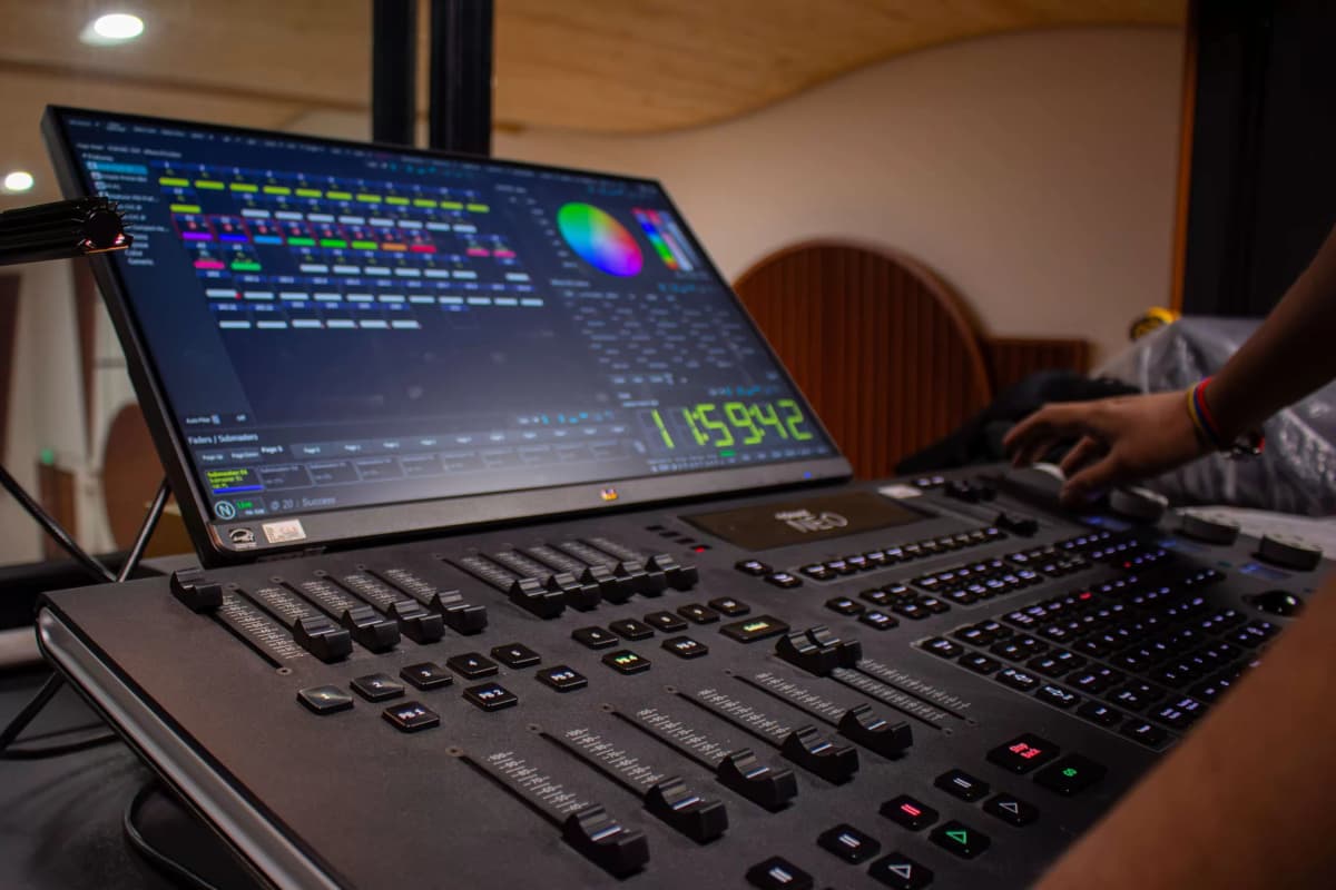 Consolas y Monitores